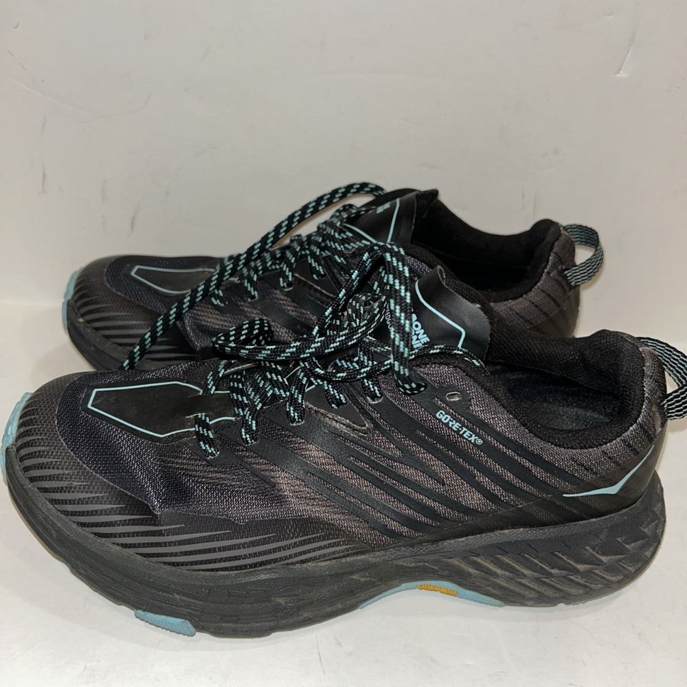 HOKA ONE ONE Speedgoat 4 GoreTex Vibram Running trail sneaker Shoes Women sz 7.5